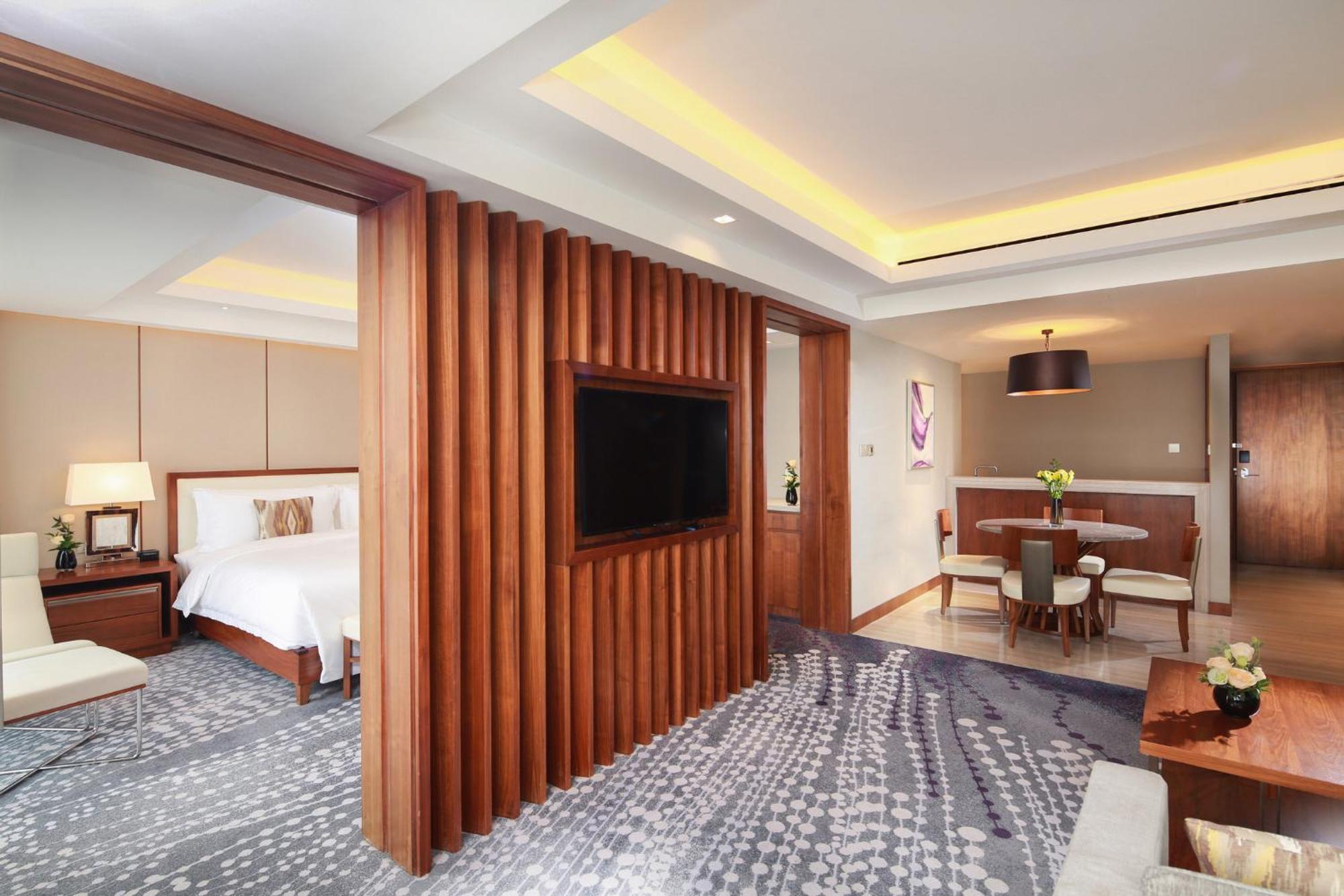 Intercontinental Jinan City Center By Ihg Екстер'єр фото